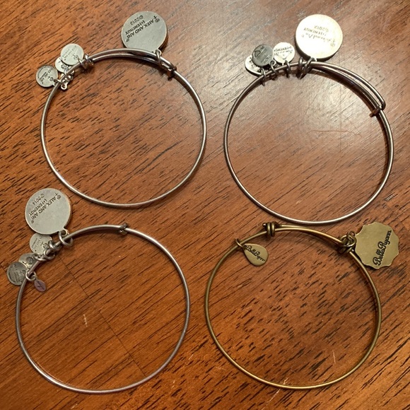 ALEX AND ANI SET IF 3 silver tone bracelets and 1 Bella Ryann gold tone - Picture 6 of 6